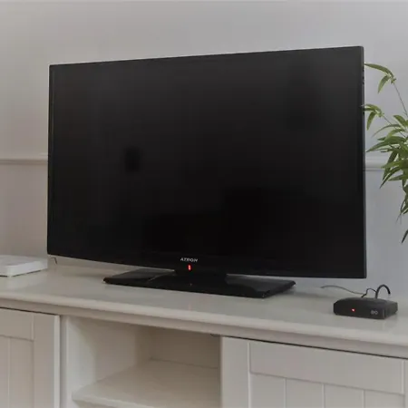 Orchid Court Apartment. Apartment *