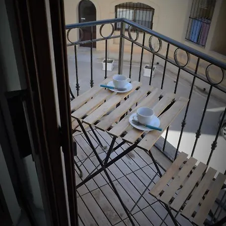 Orchid Court Apartment. * Ghajnsielem